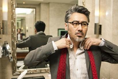 吃瓜看娱乐圈陈国军,吃瓜看娱乐圈，揭秘明星幕后故事